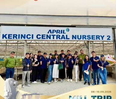 CÁC ĐẠI LÝ CẤP 1 CỦA CTY QUỐC HUY ANH ĐẠI DIỆN ĐI THAM QUAN NHÀ MÁY GIẤY TẠI INDONESIA